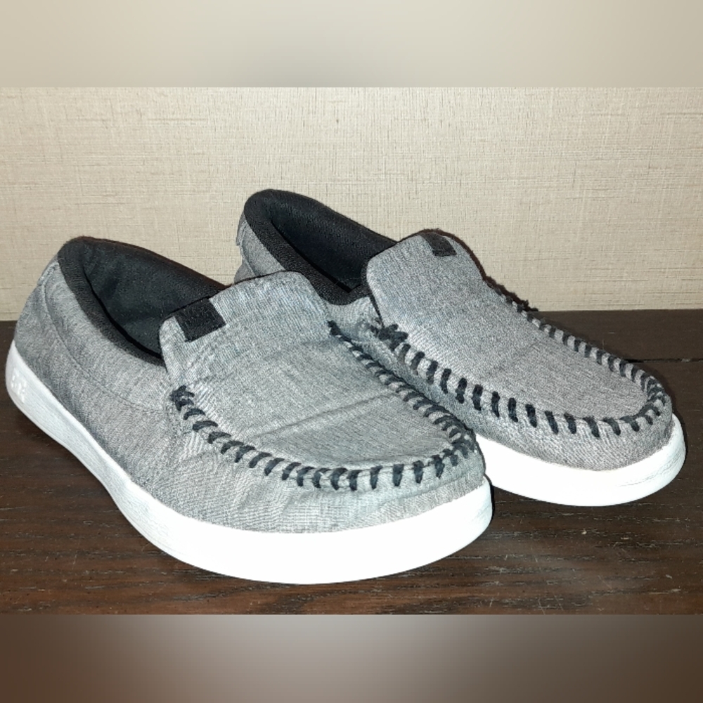 DC Gray Casual Slip-On Shoes